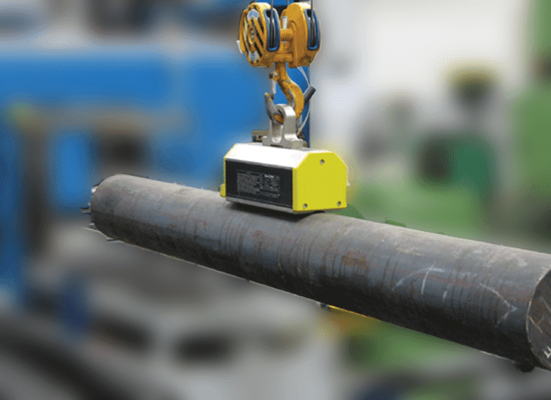 steelmax max lifter lifting magnets hoisting a steel pipe