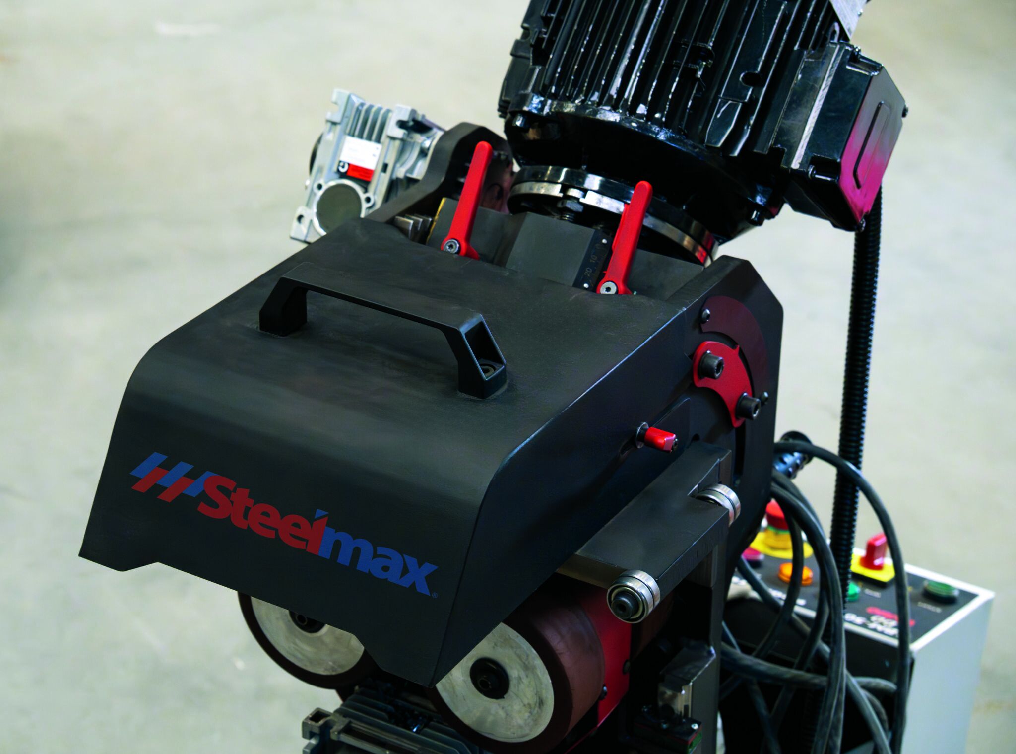 ABM 50 DD VS-Auto Feed Plate Beveler - Image 4